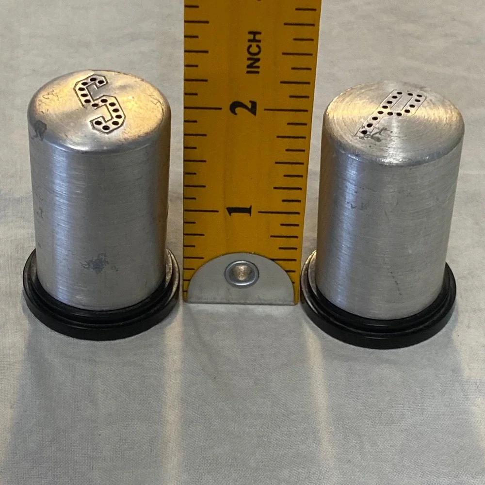Vintage Aluminum Salt & Pepper Shakers Made In USA Mid Century‎ Modern Set